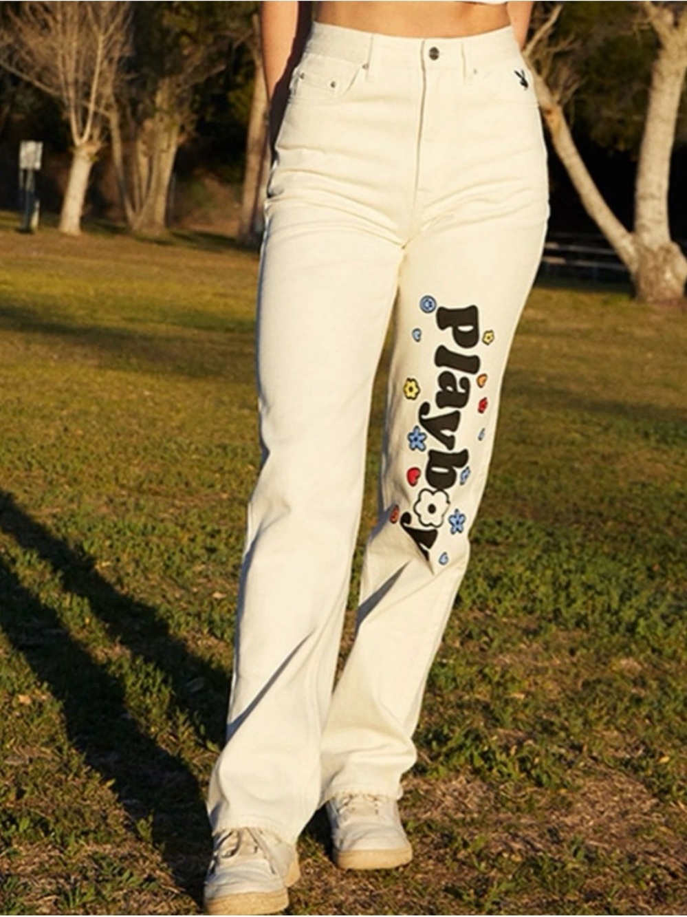 PacSun PLAYBOY Hello Sunshine Flower Cream Straight Leg Jeans